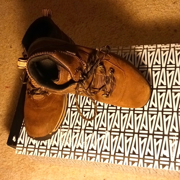 Timberland winter boots - Picture 1 of 4